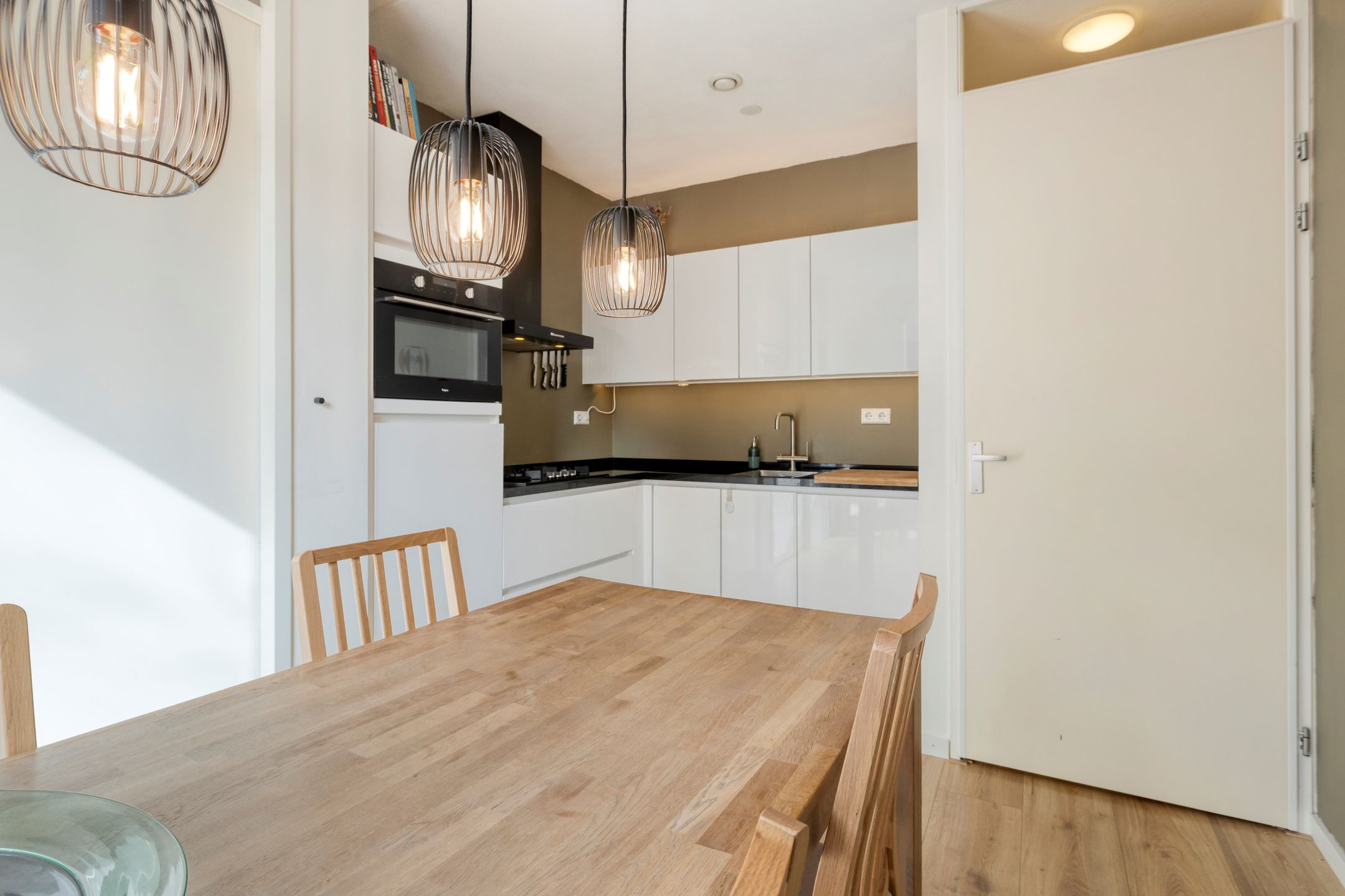 Photo 15 of Heemstedelaan 30