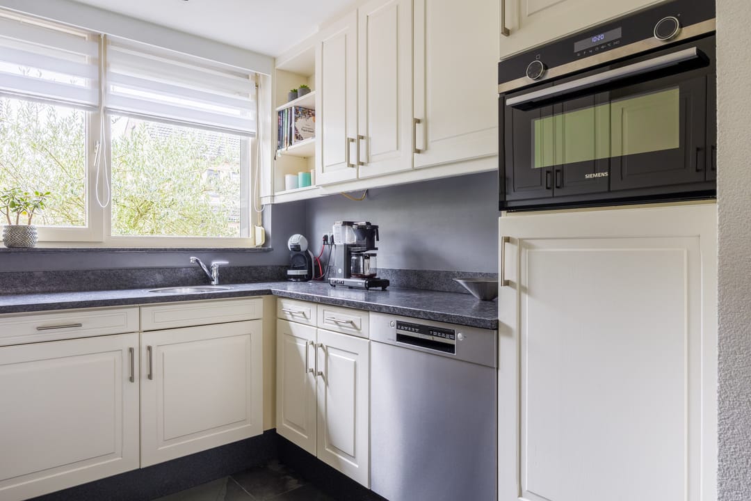 Photo 13 of Heinsbergstraat 9