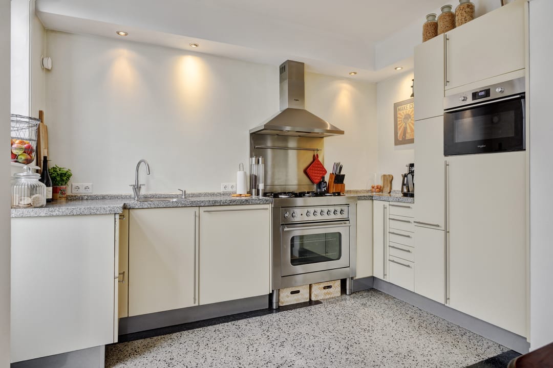 Foto 11 van Teugenaarsstraat 14