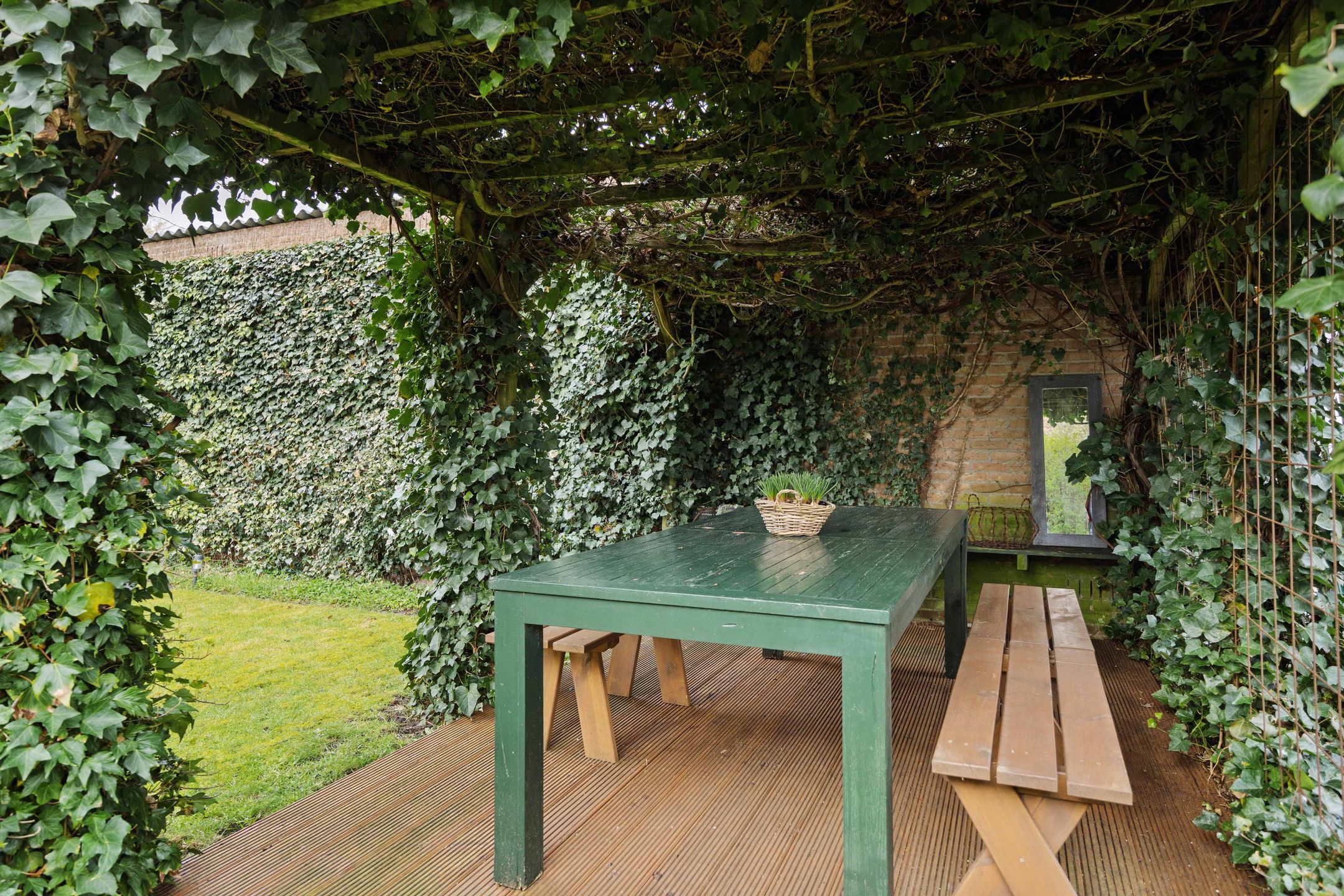 Foto 30 van Teugenaarsstraat 14