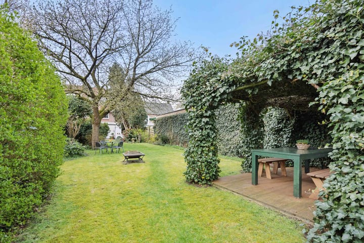 Foto 4 van Teugenaarsstraat 14