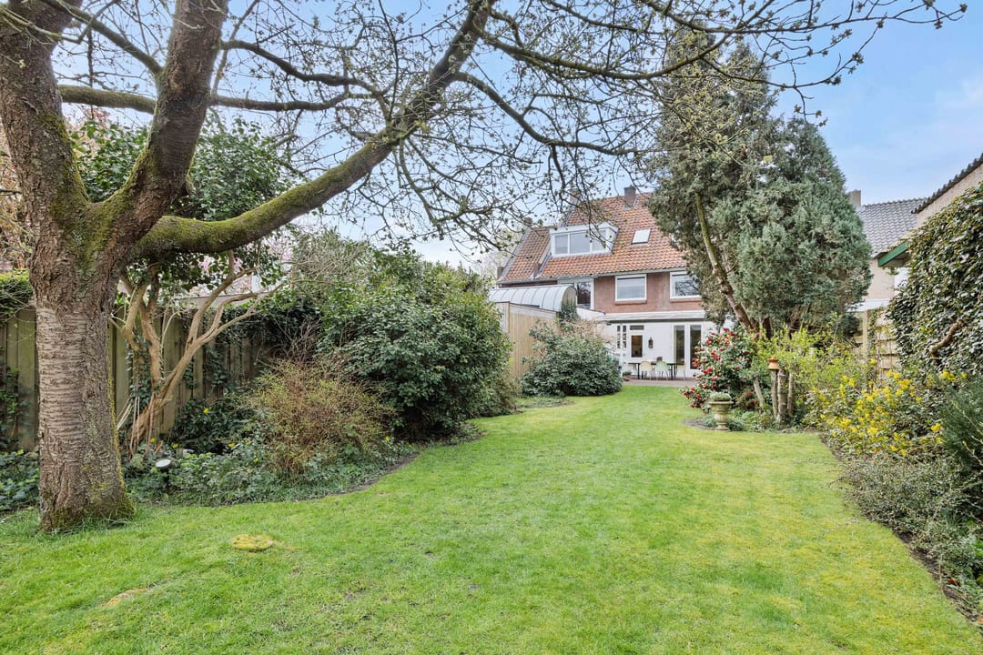 Foto 32 van Teugenaarsstraat 14