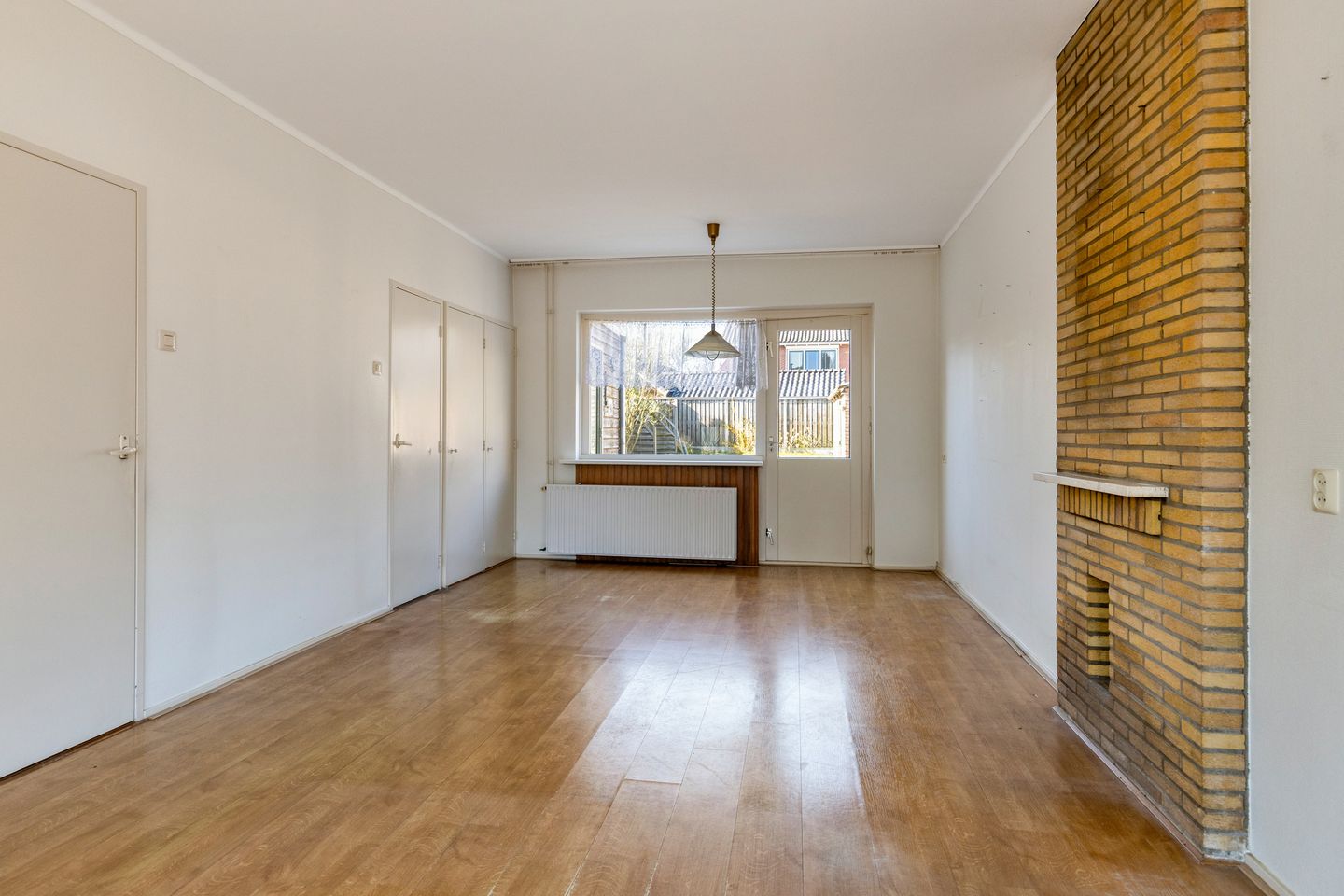 Photo 14 of Johannes Vermeerstraat 17