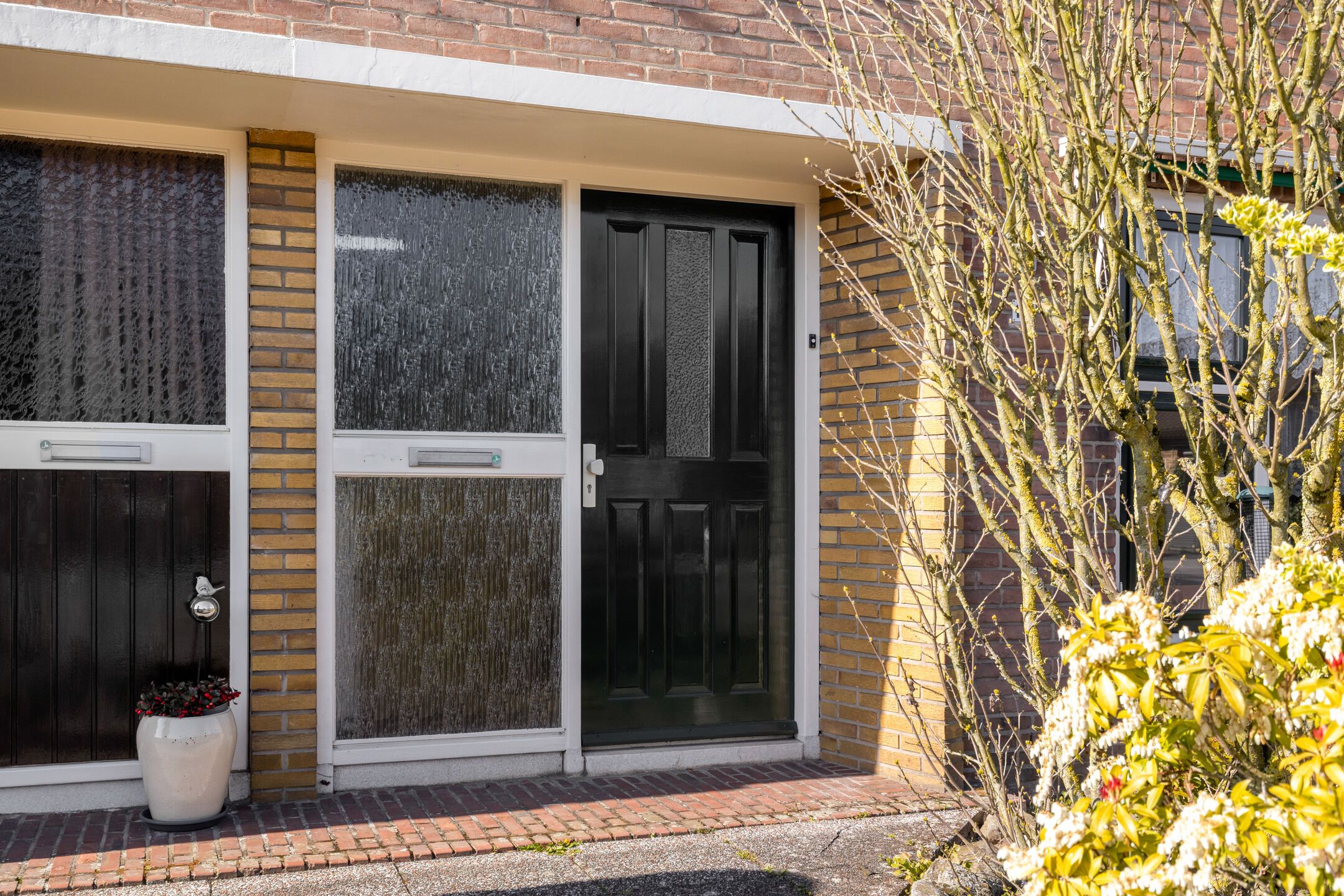 Photo 9 of Johannes Vermeerstraat 17