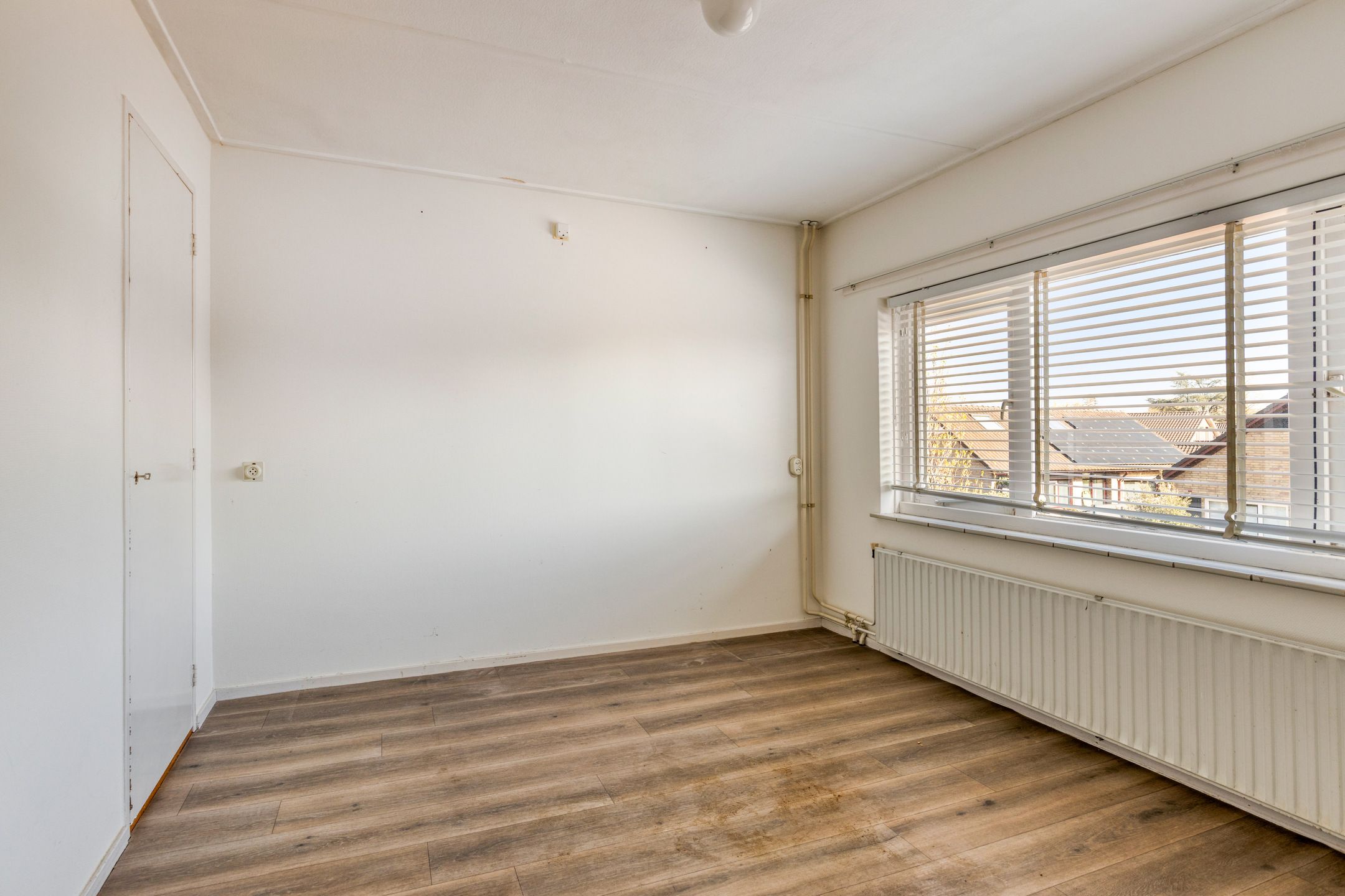 Photo 21 of Johannes Vermeerstraat 17