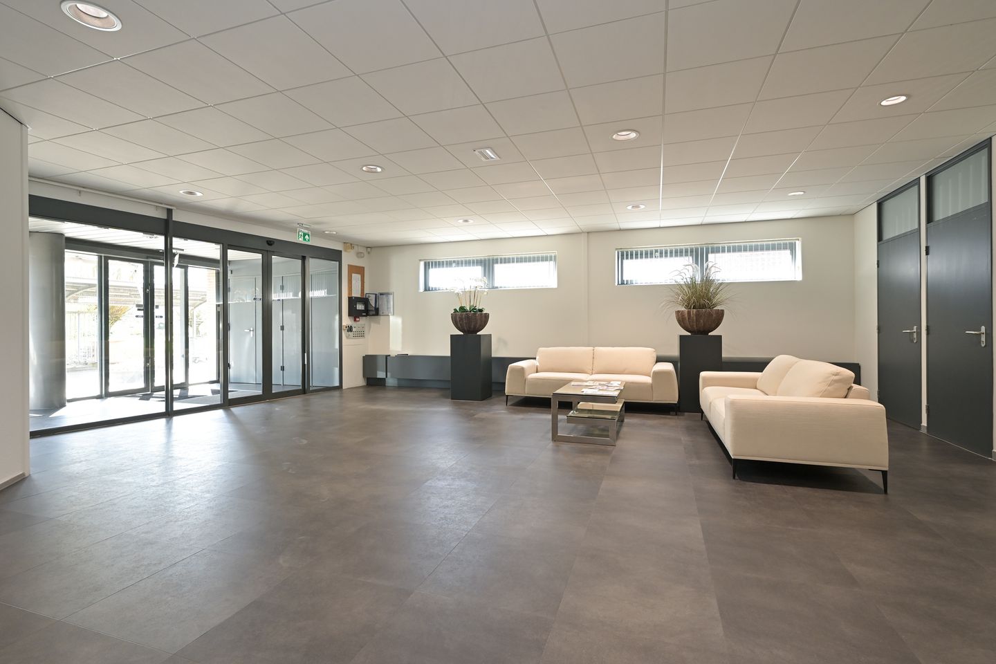 View photo 5 of Vlinderweg 2