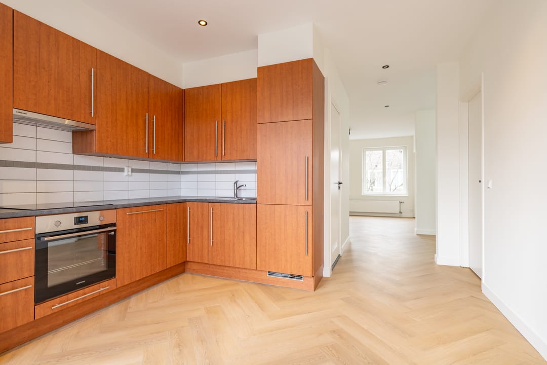 Photo 13 of Van Spilbergenstraat 38-3