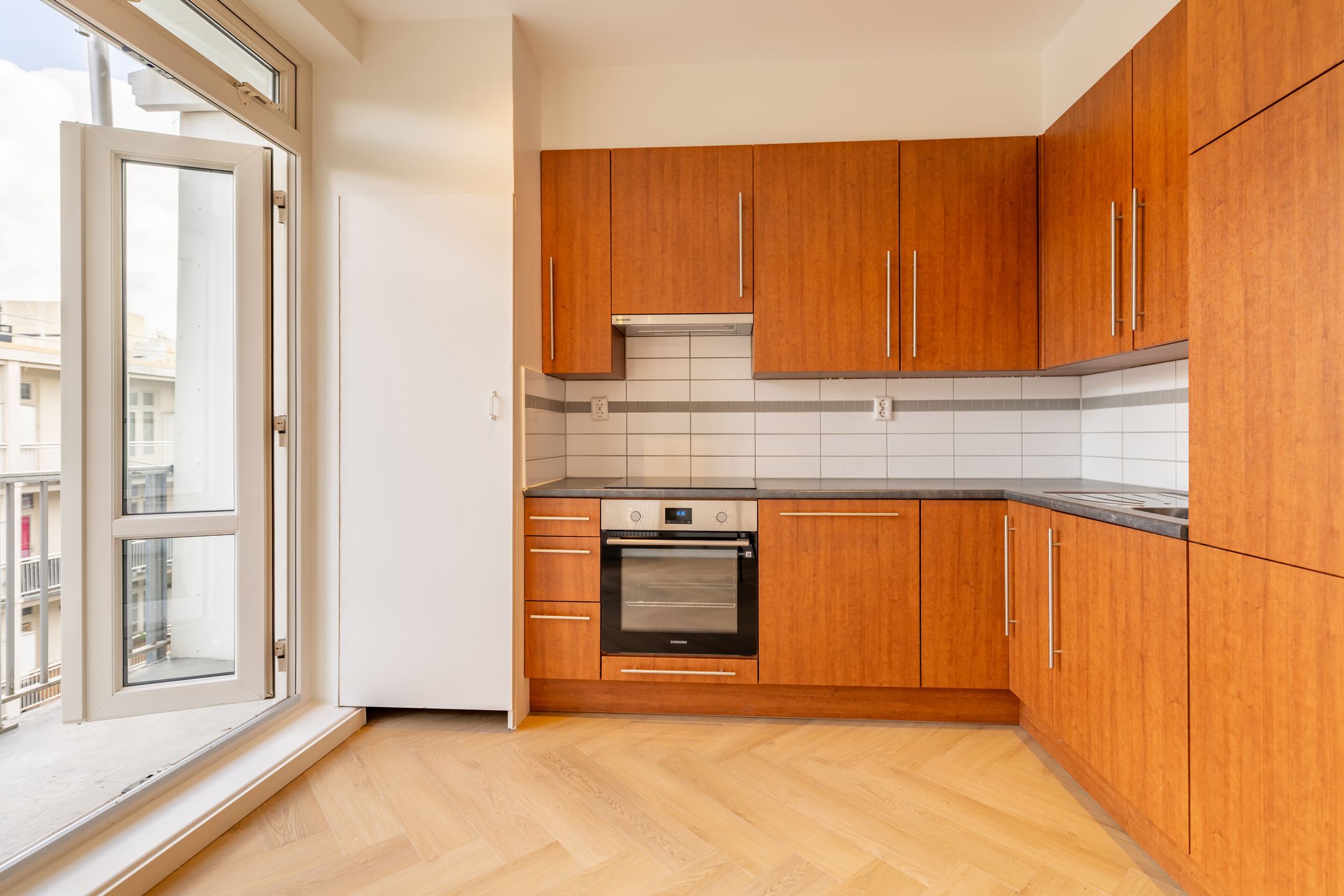 Photo 15 of Van Spilbergenstraat 38-3