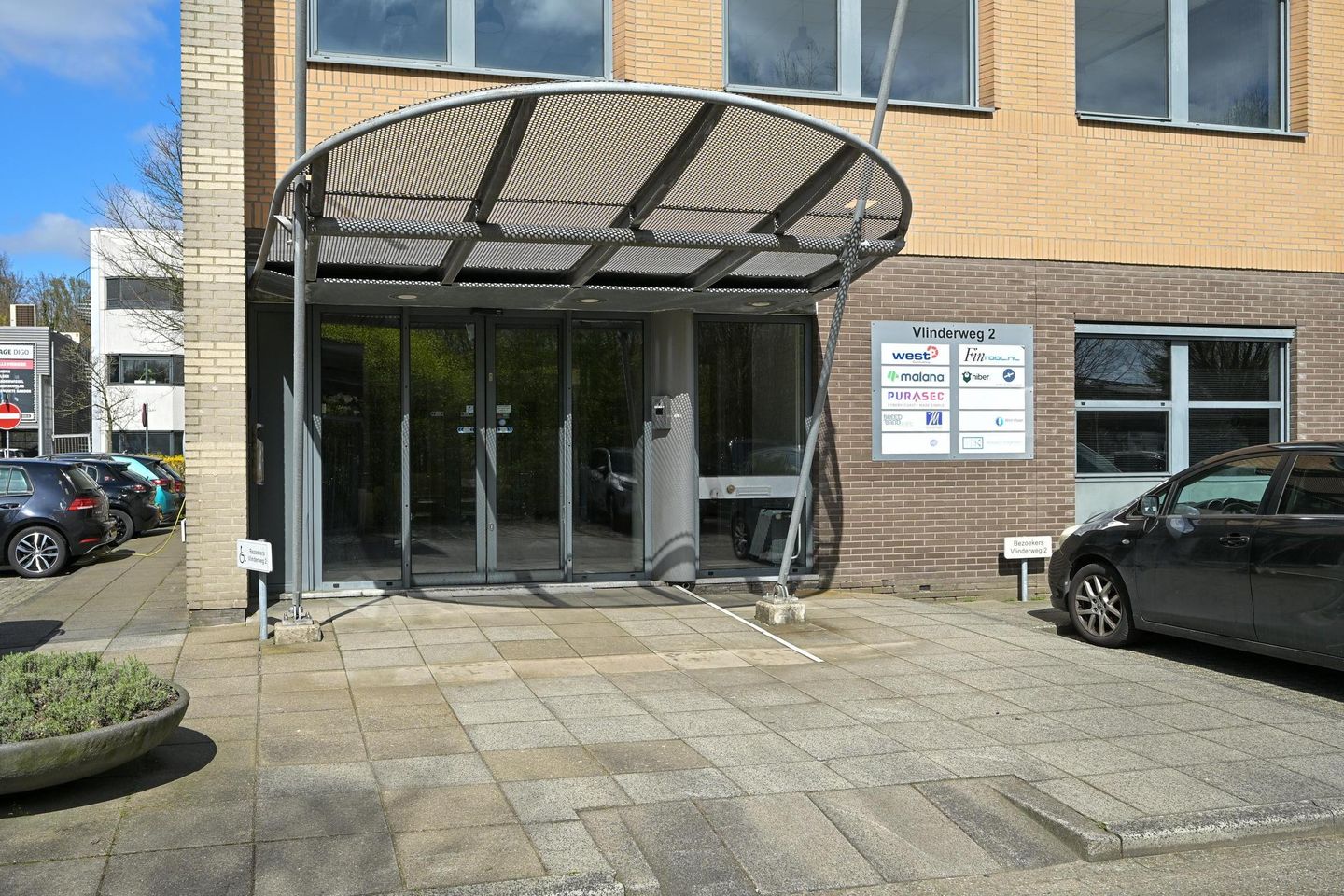 Bekijk foto 3 van Vlinderweg 2