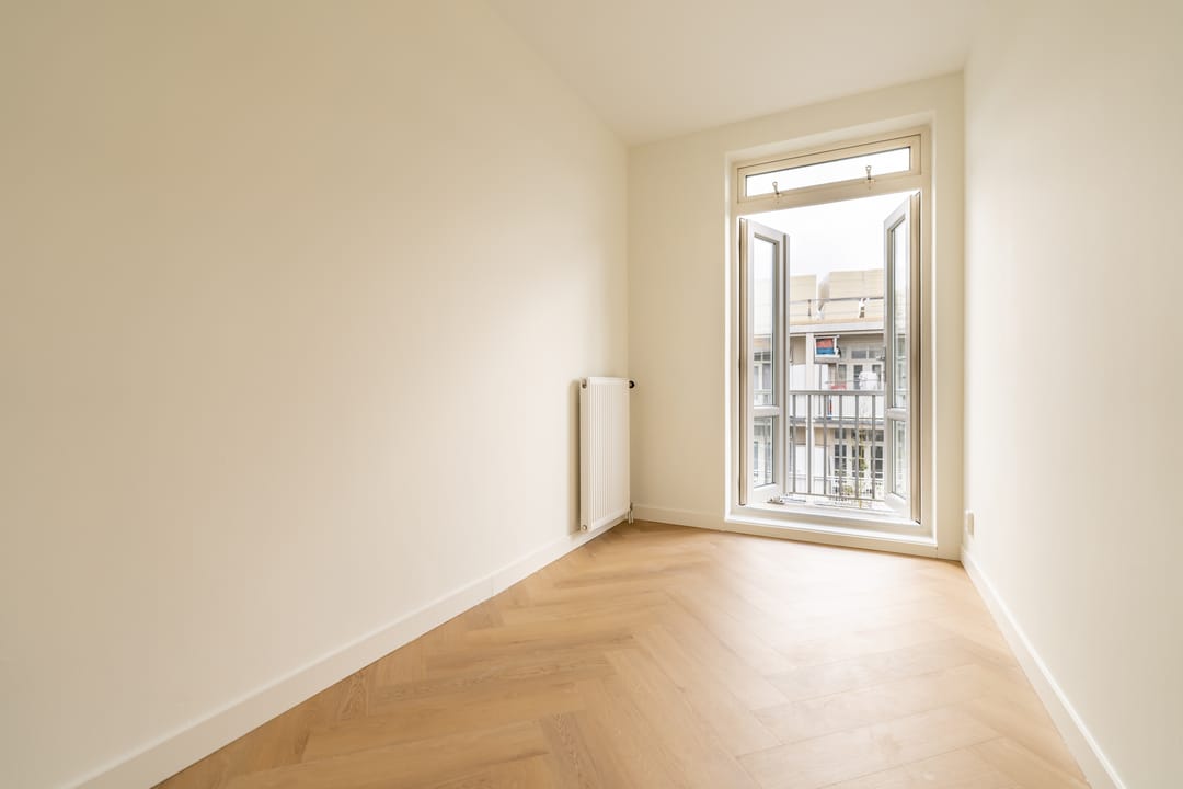 Photo 16 of Van Spilbergenstraat 38-3