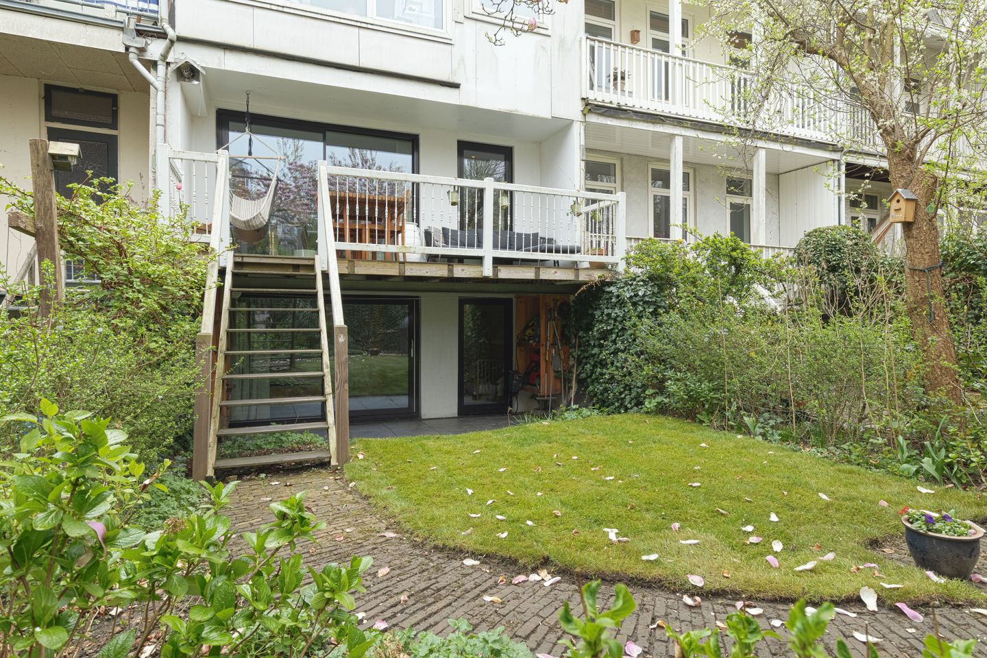 Photo 34 of 1e Pijnackerstraat 133-A