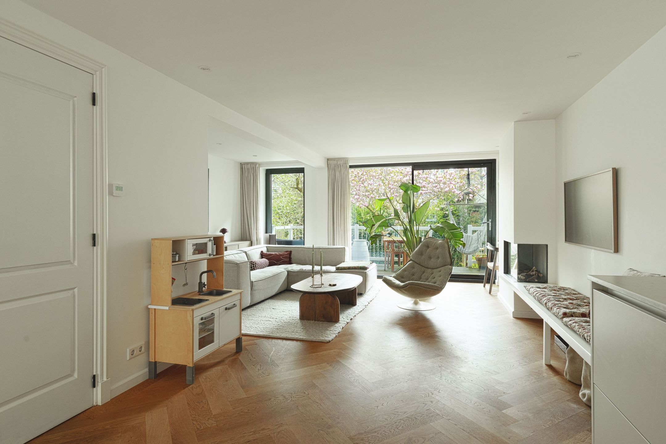 Photo 12 of 1e Pijnackerstraat 133-A