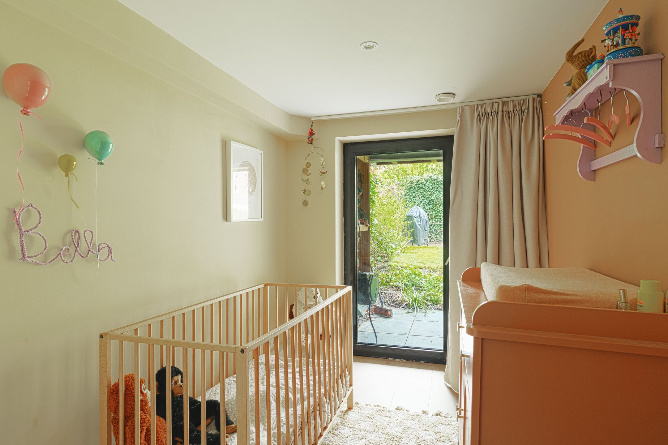 Photo 24 of 1e Pijnackerstraat 133-A