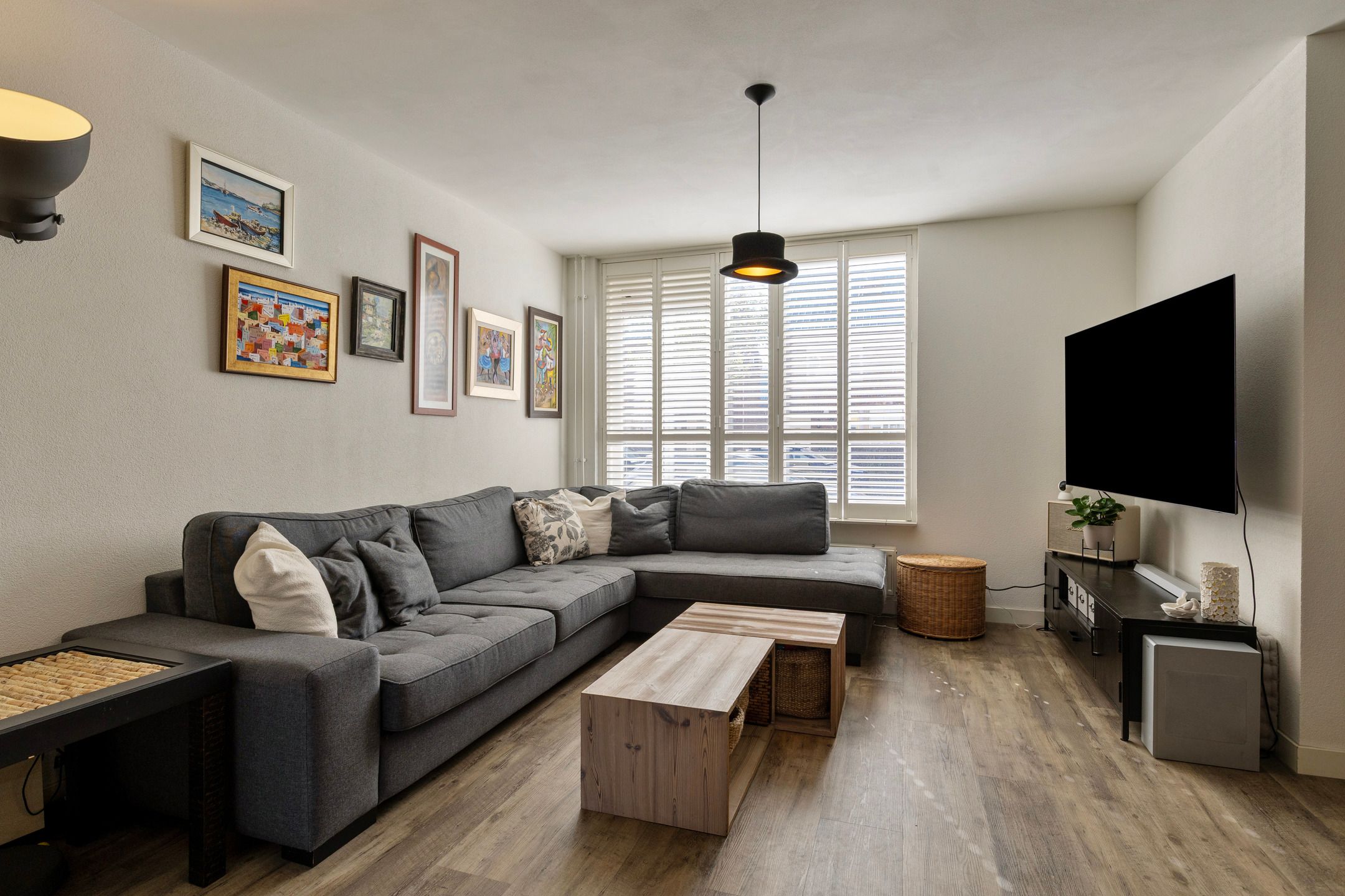 Foto 3 van Gelaarsde Kat 34