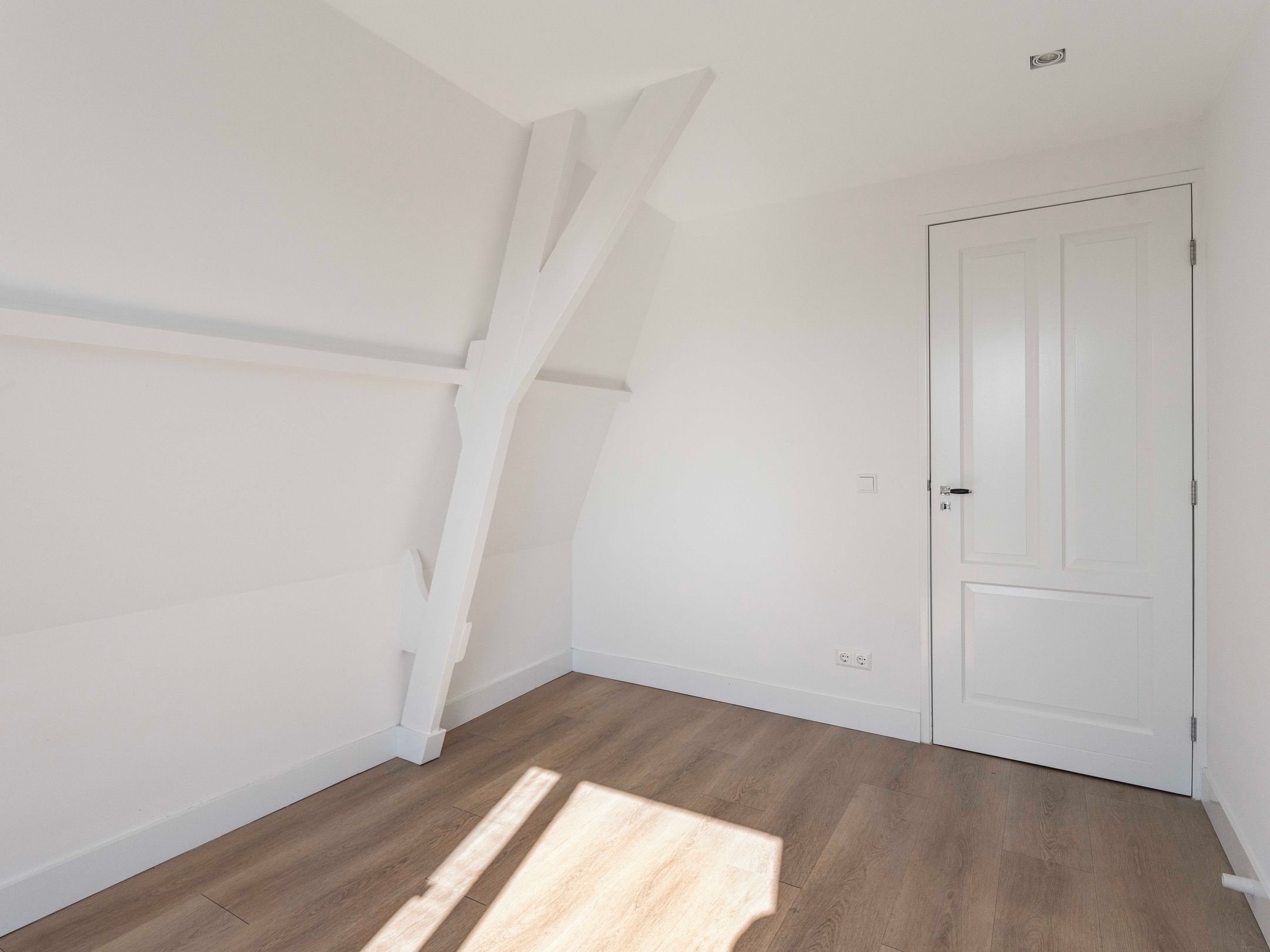 Foto 33 van Zonstraat 3-BS