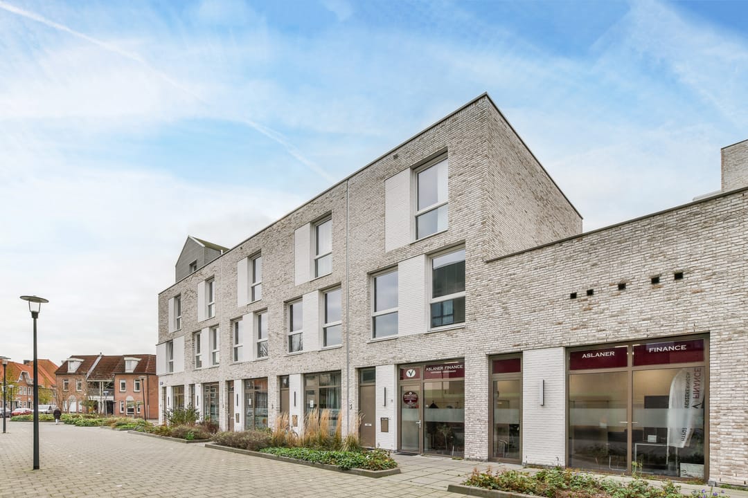 Photo 2 of Arubapad 17