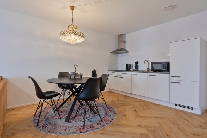 Photo 3 of Monsterstraat 8-A