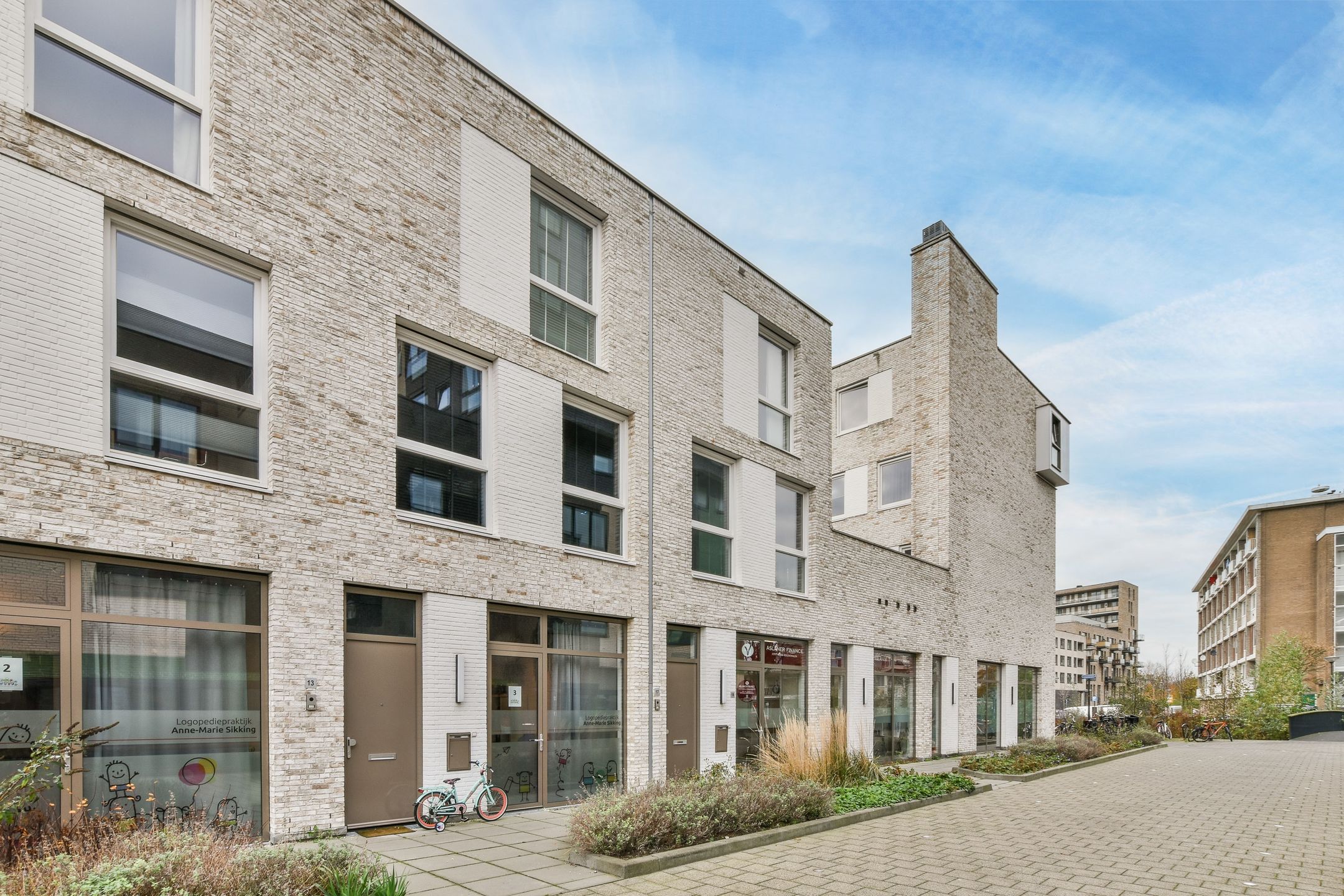 Photo 30 of Arubapad 17