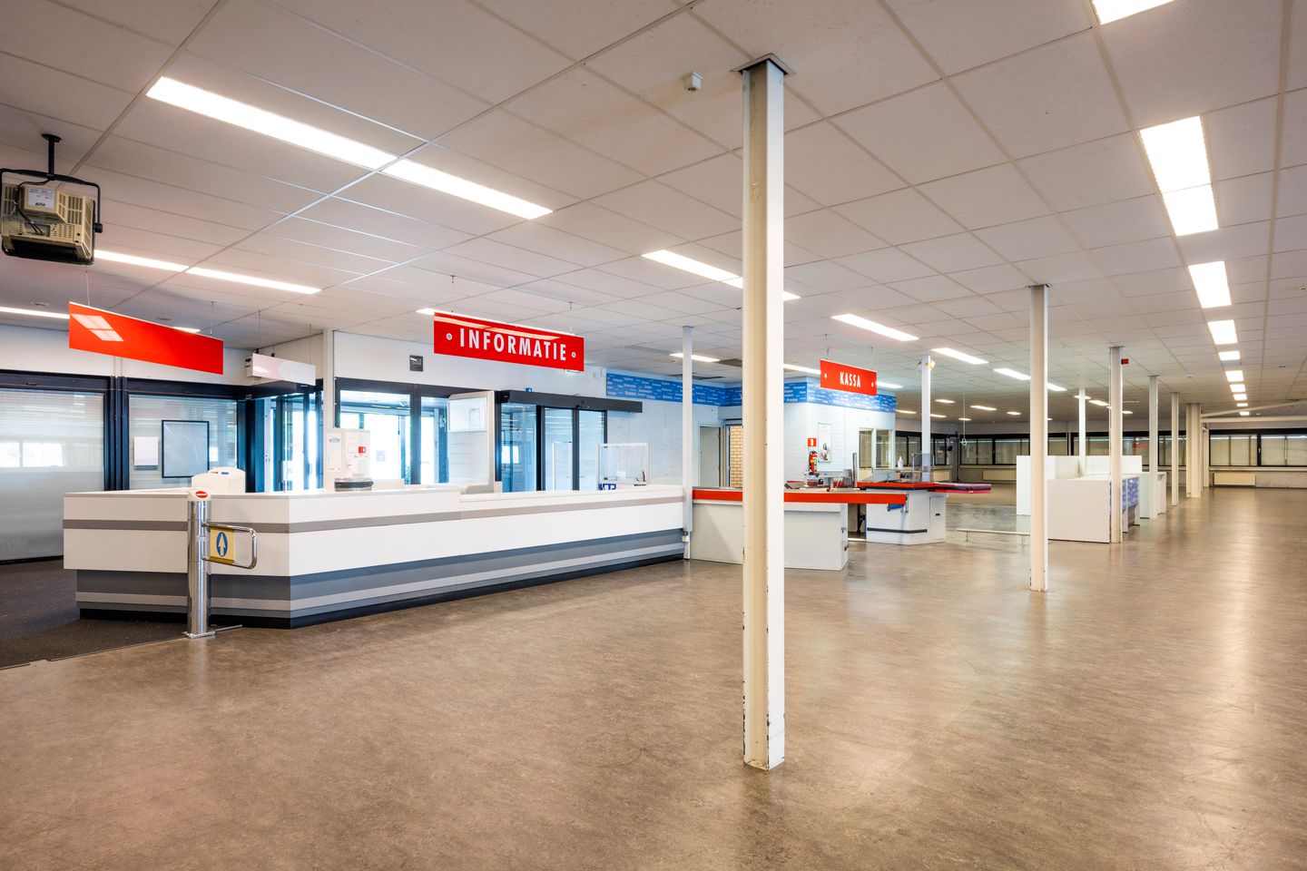 View photo 5 of Zekeringstraat 49