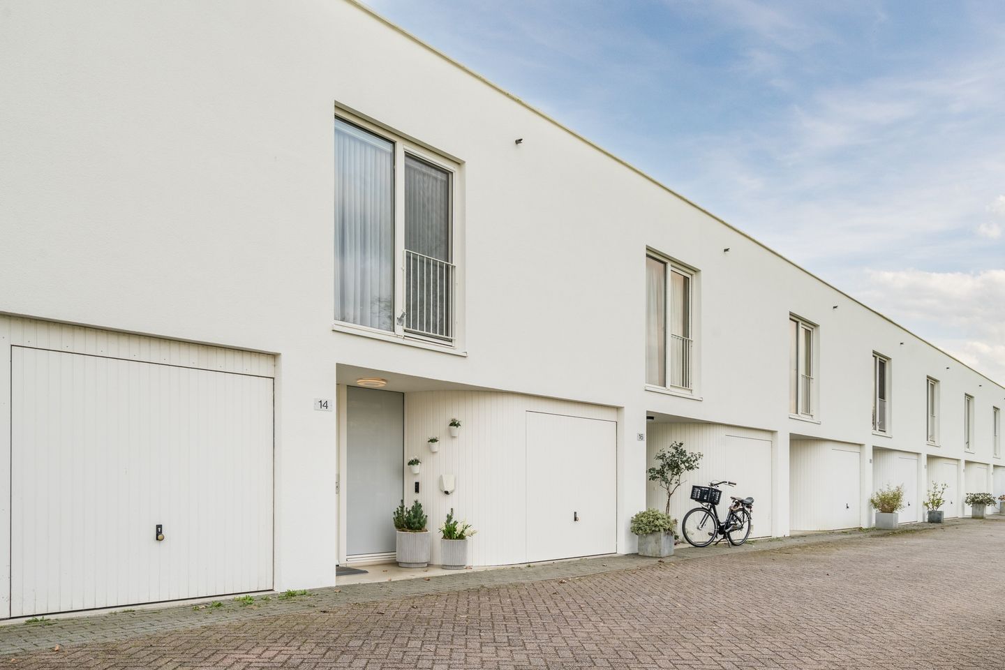 Foto 4 van Paul Burkhardplantsoen 14