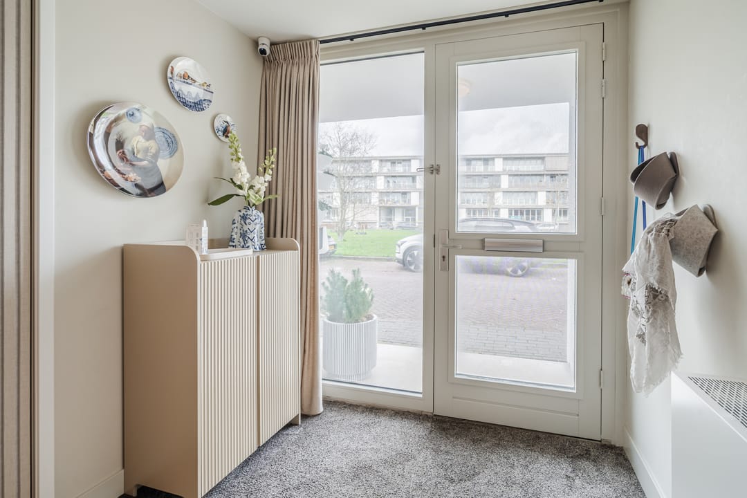 Foto 8 van Paul Burkhardplantsoen 14