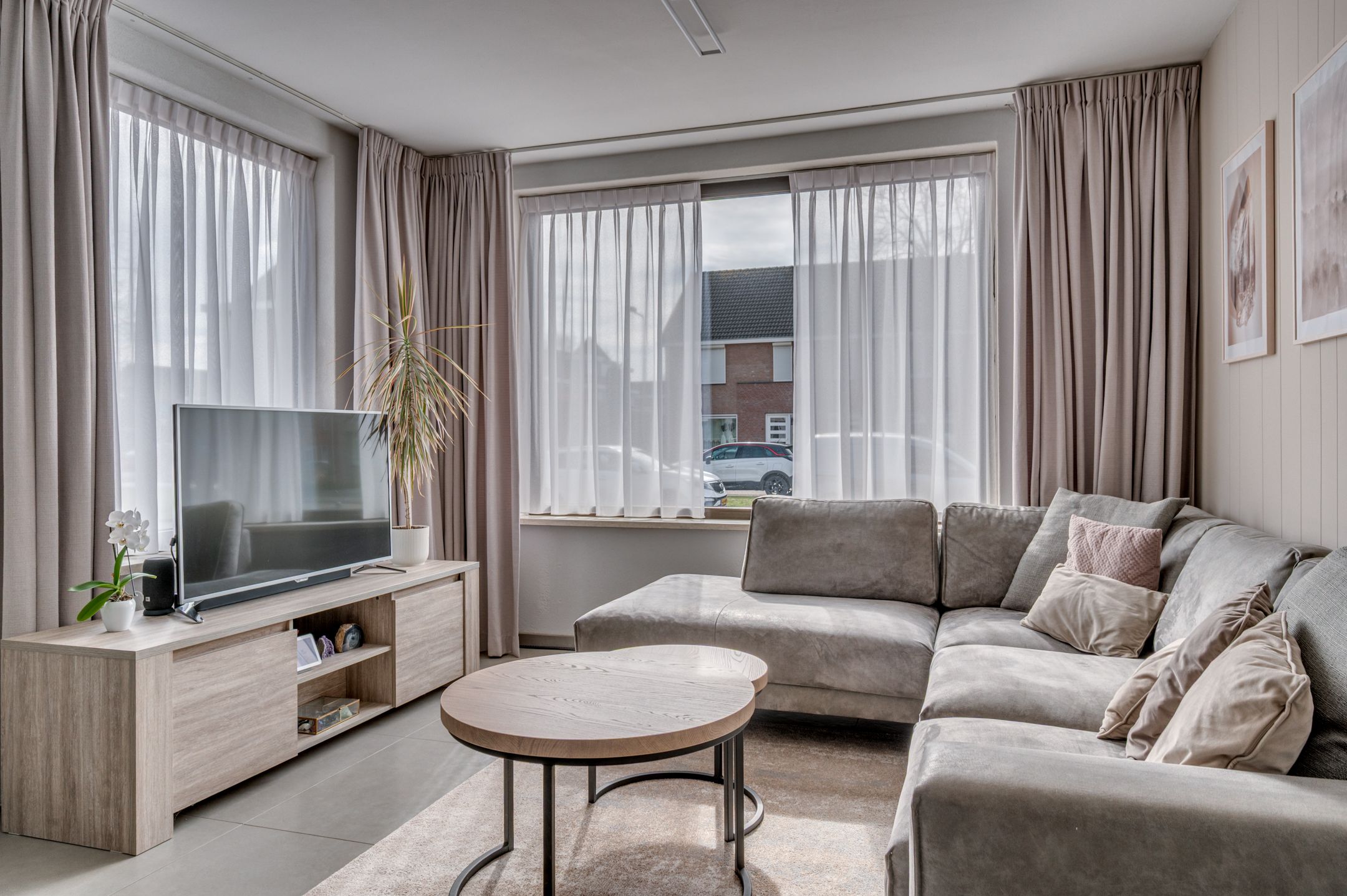 Photo 9 of Burg Cremersstraat 10