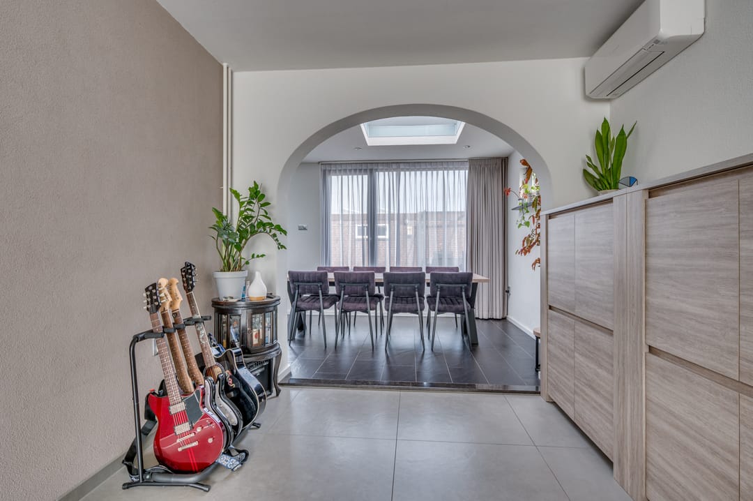 Photo 13 of Burg Cremersstraat 10