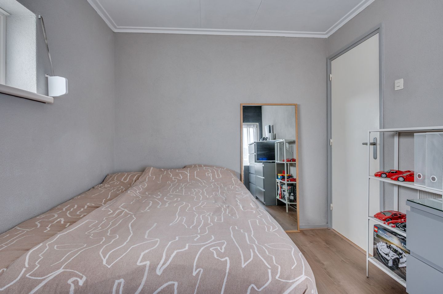 Photo 40 of Burg Cremersstraat 10