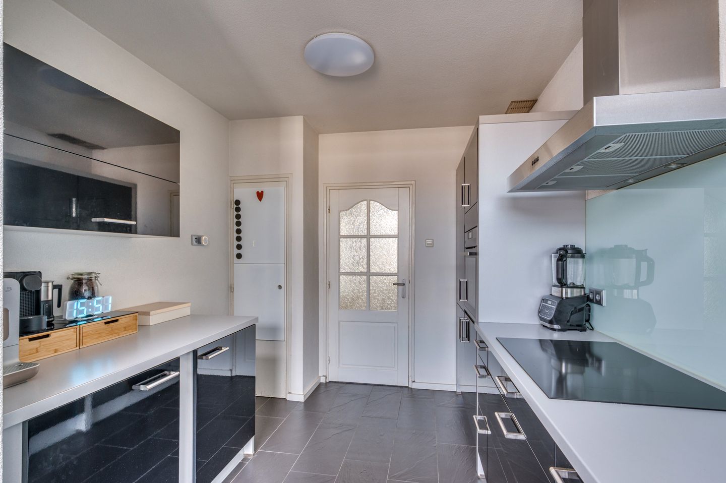 Photo 19 of Burg Cremersstraat 10