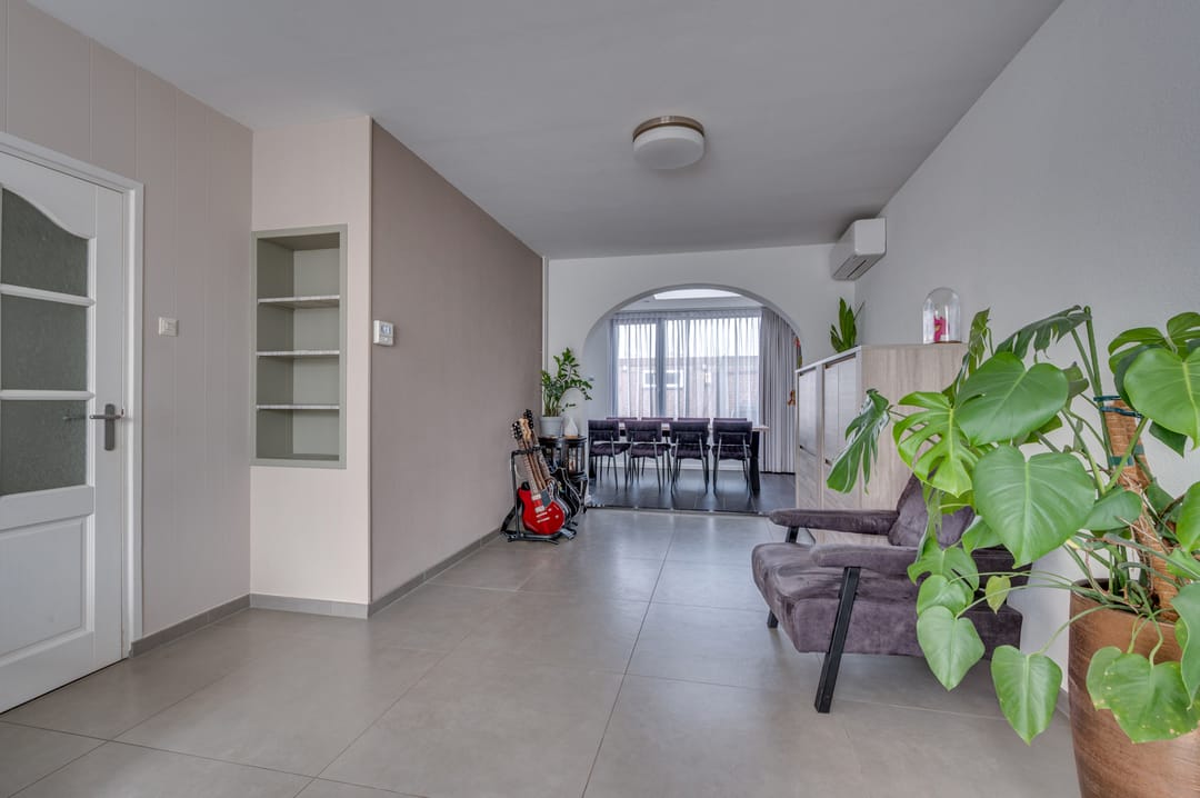 Photo 11 of Burg Cremersstraat 10