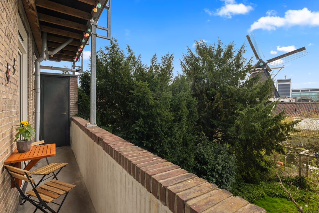 Foto 32 van Van Riebeeckstraat 18-BS