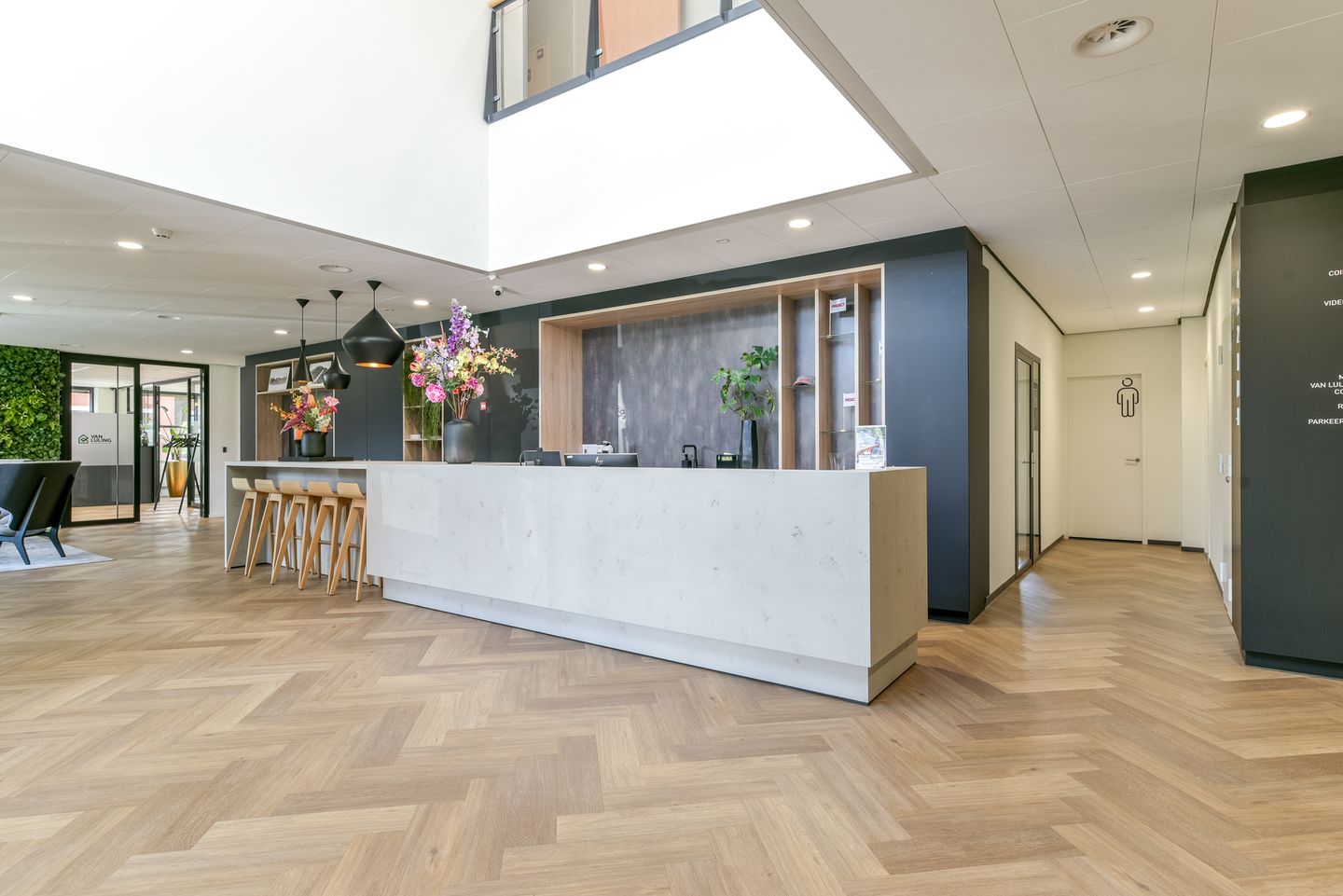 Bekijk foto 2 van Beechavenue 126-132