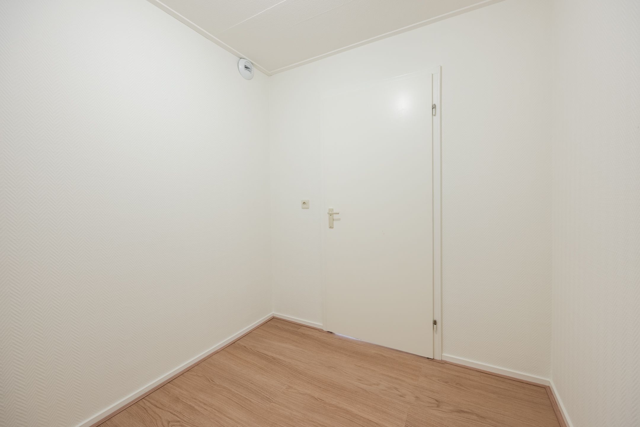 Photo 18 of Heulstraat 58