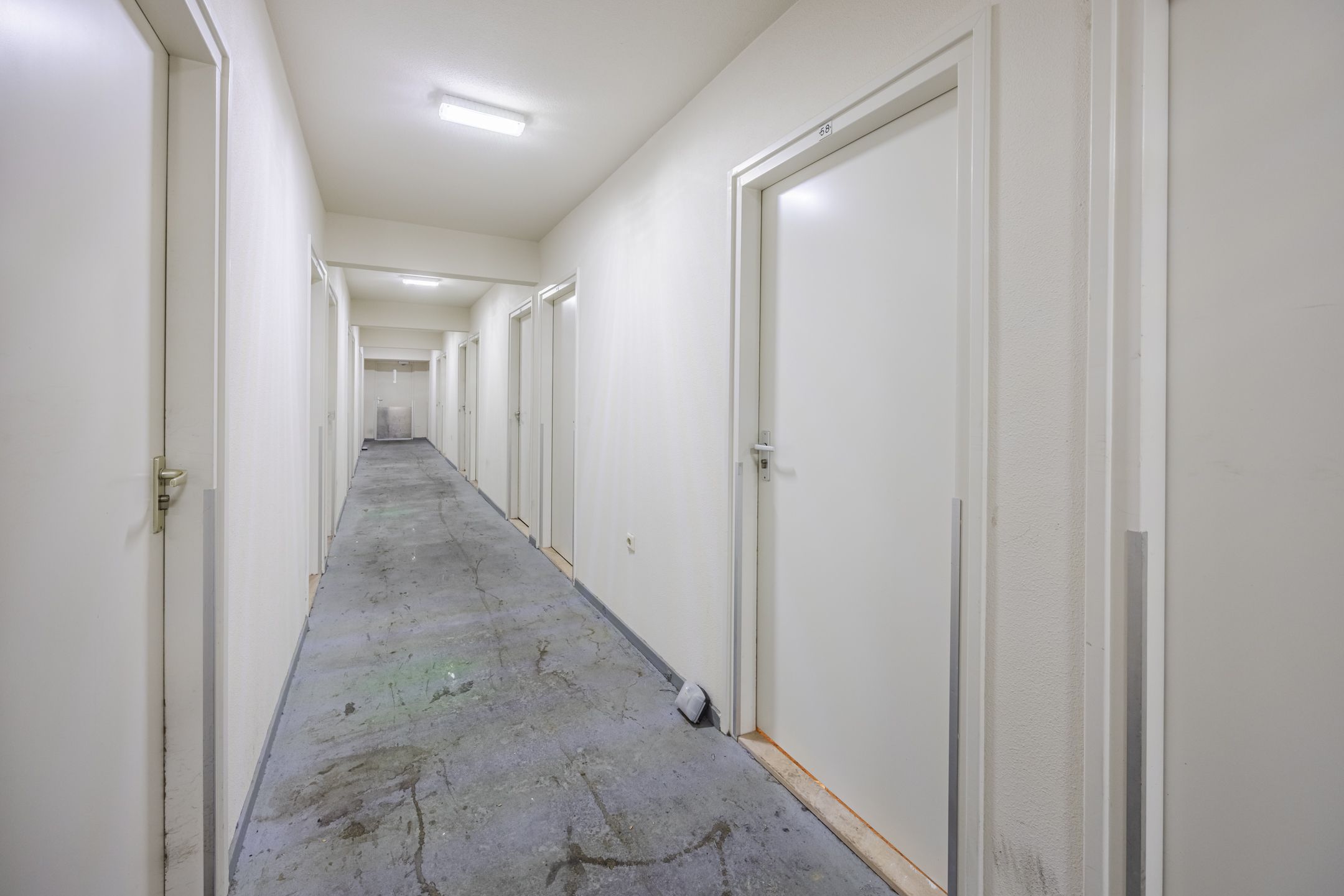 Photo 33 of Heulstraat 58