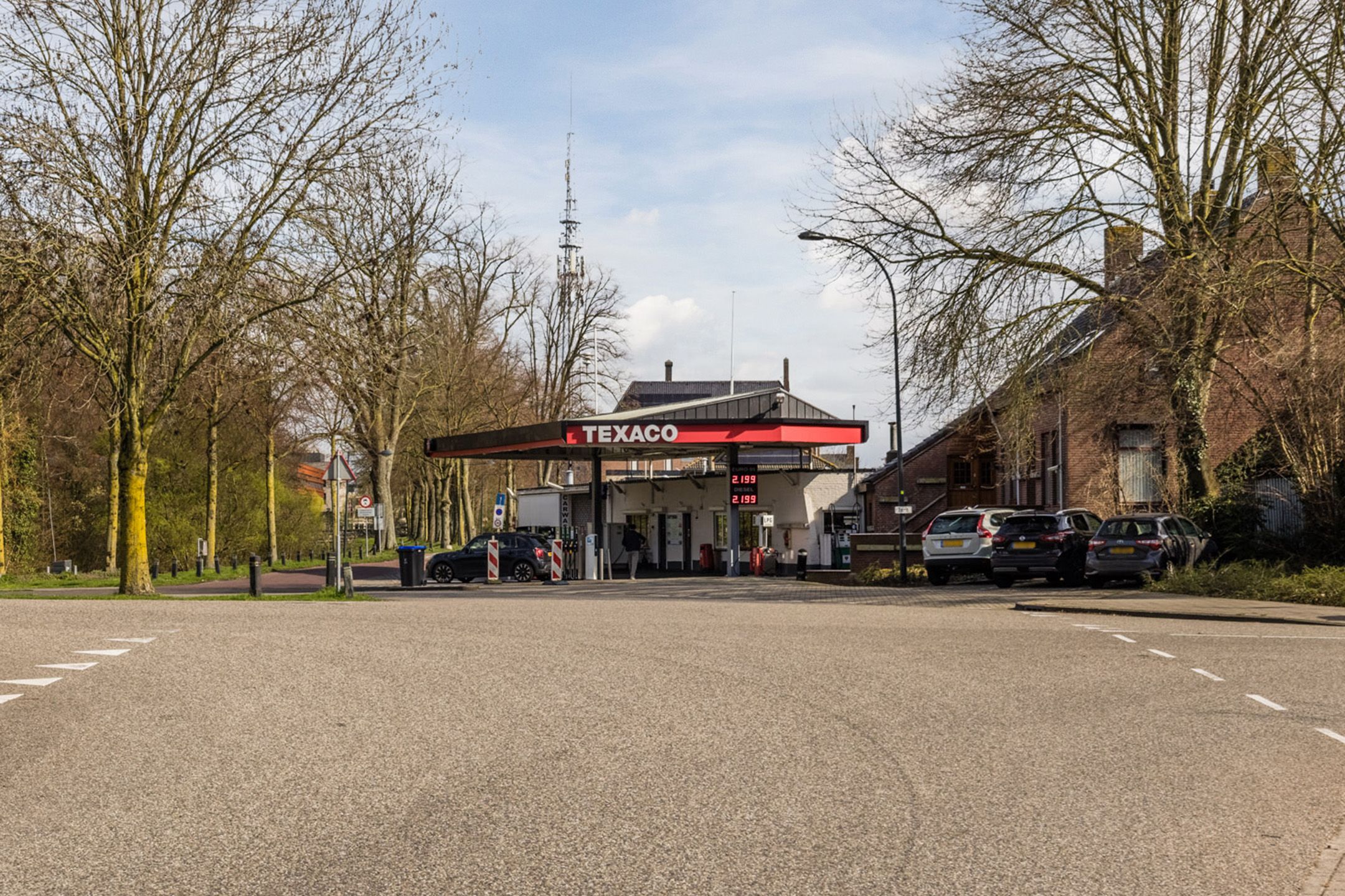 Photo 42 of Heulstraat 58