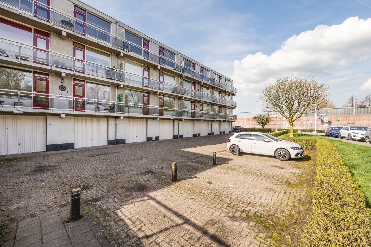 Photo 34 of Heulstraat 58