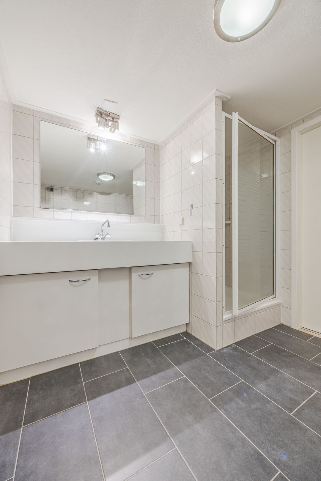 Photo 22 of Heulstraat 58