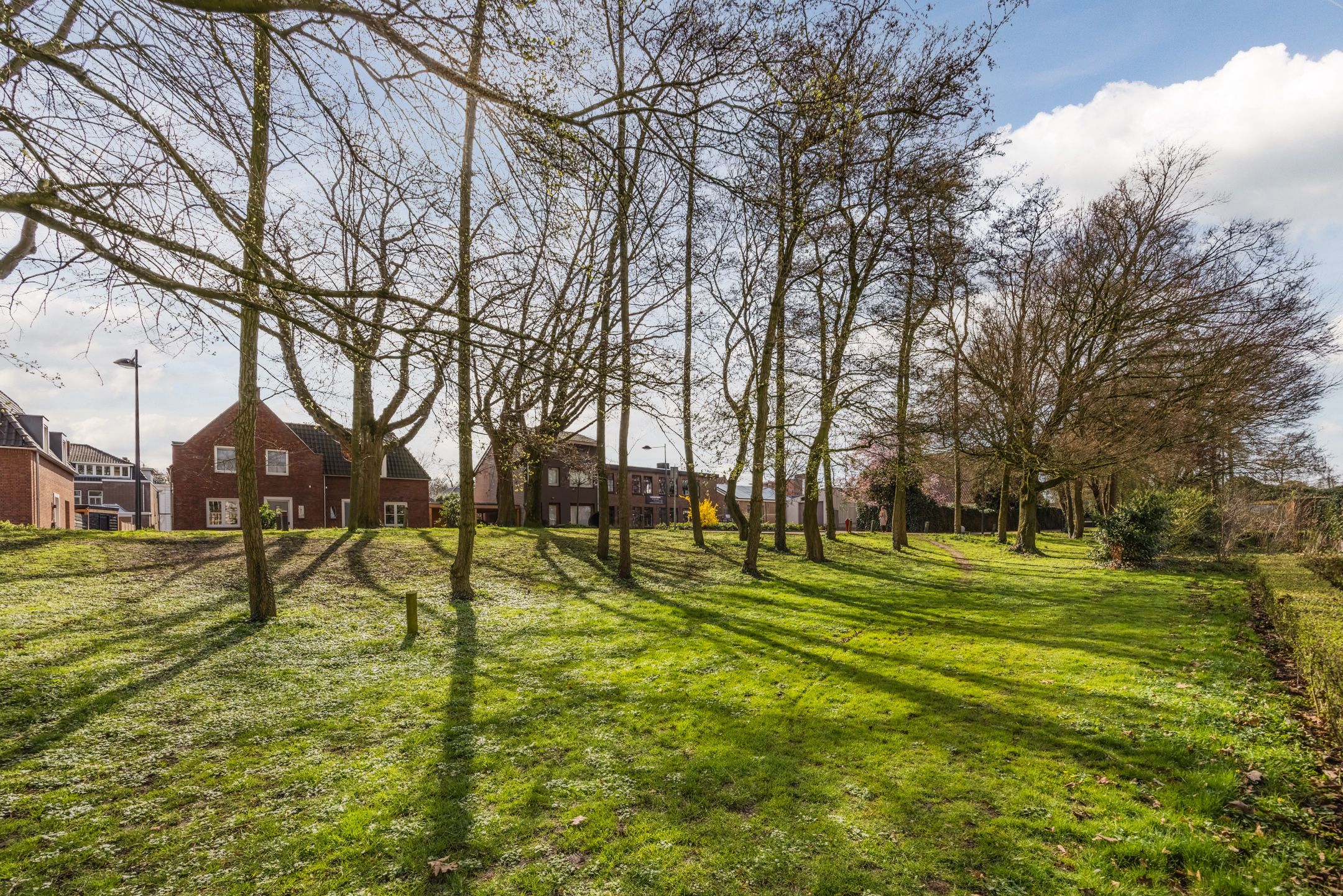 Photo 39 of Heulstraat 58