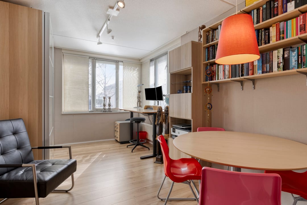 Foto 43 van Maasbommelstraat 53