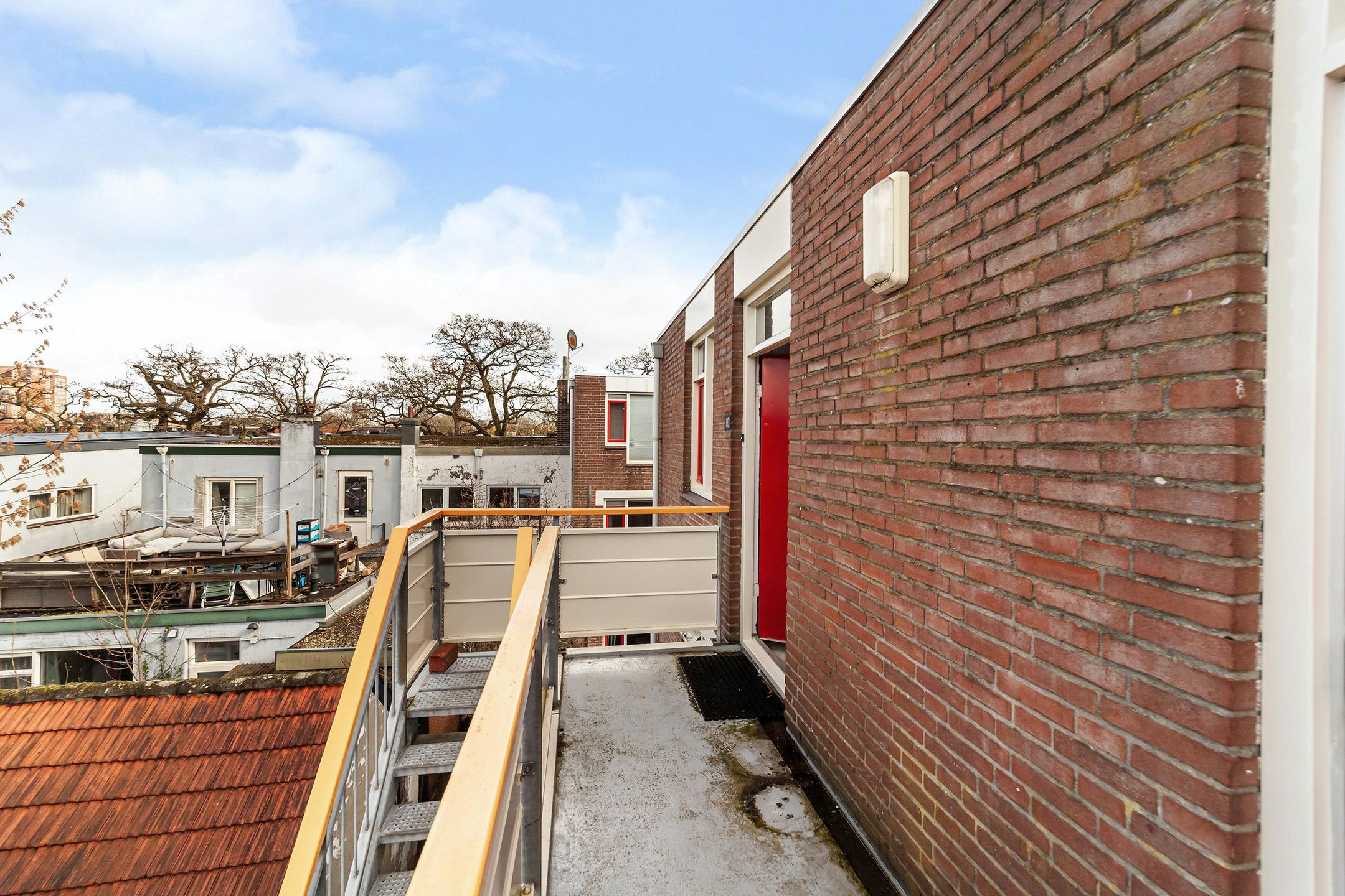 Photo 6 of Bosbesstraat 10