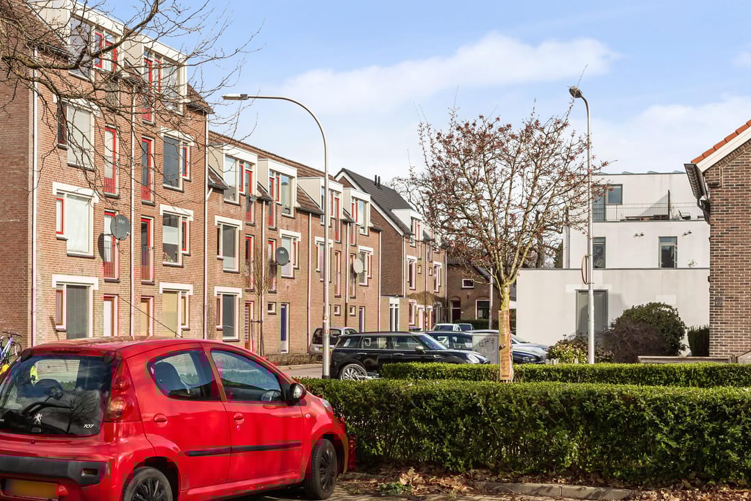 Photo 26 of Bosbesstraat 10