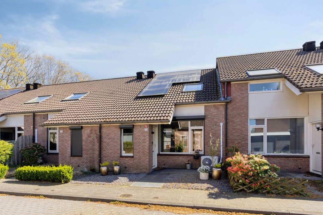 Photo 8 of Vechtstraat 30