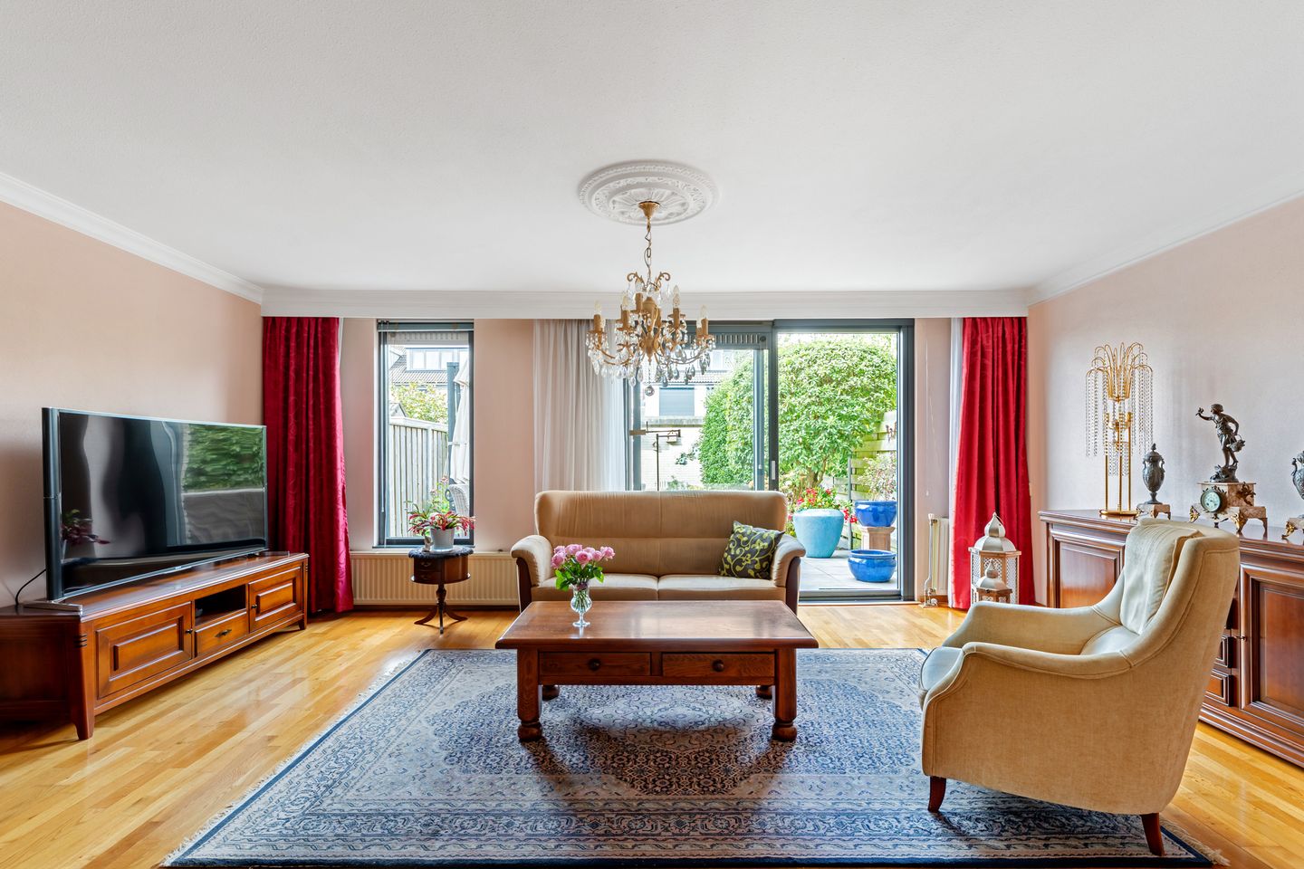 Foto 10 van Miep Gieslaan 15