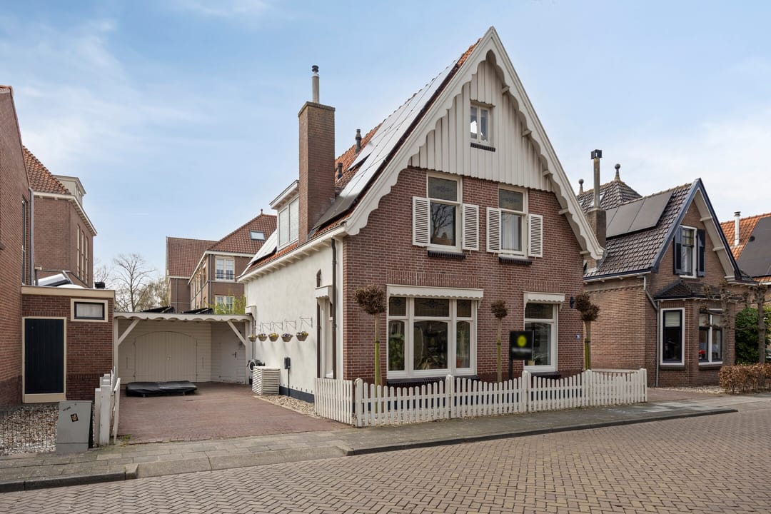 Photo 1 of Hobbemastraat 26