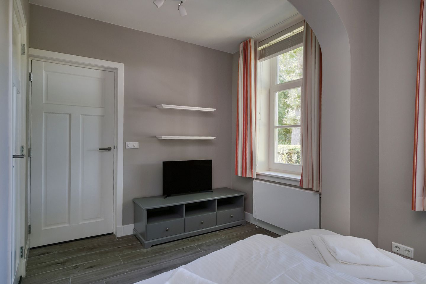 Foto 19 van Duinbeekseweg 13