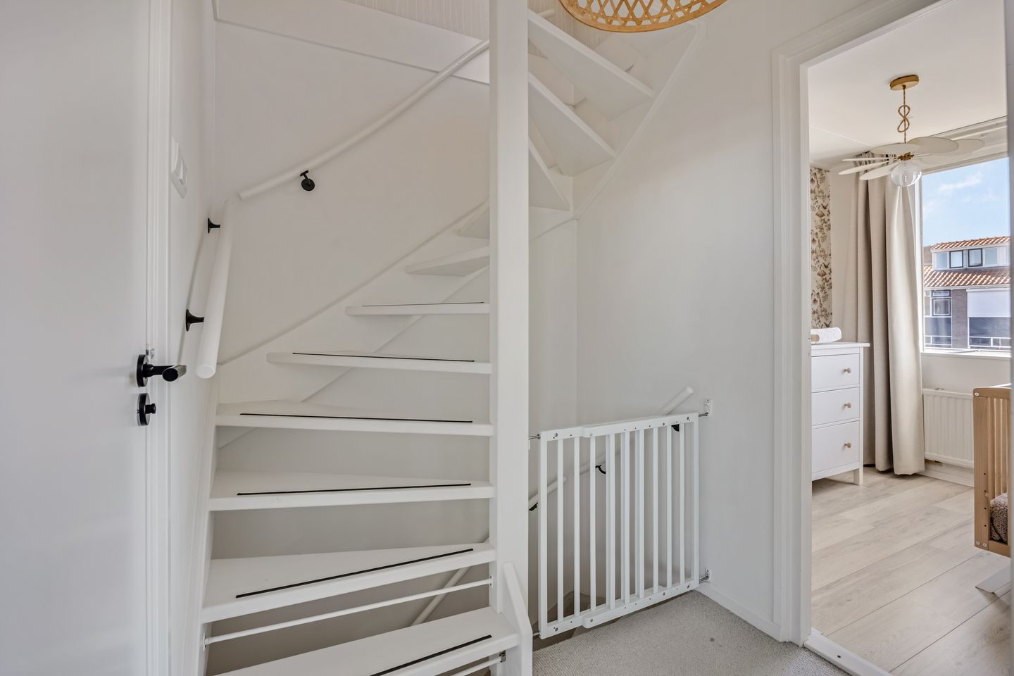 Foto 35 van Brederostraat 17