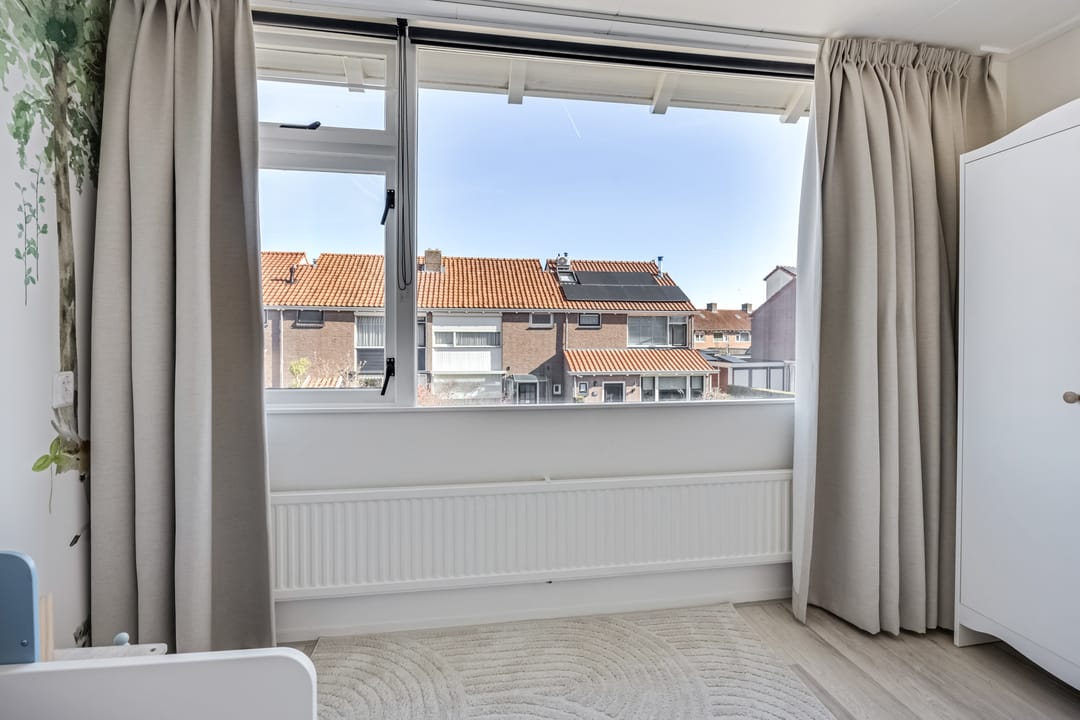 Foto 41 van Brederostraat 17