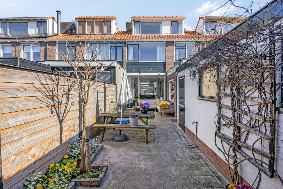 Foto 58 van Brederostraat 17