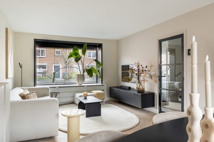 Photo 2 of Acacialaan 27