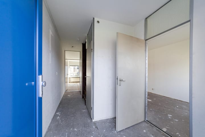 Photo 4 of Olivierplaats 25